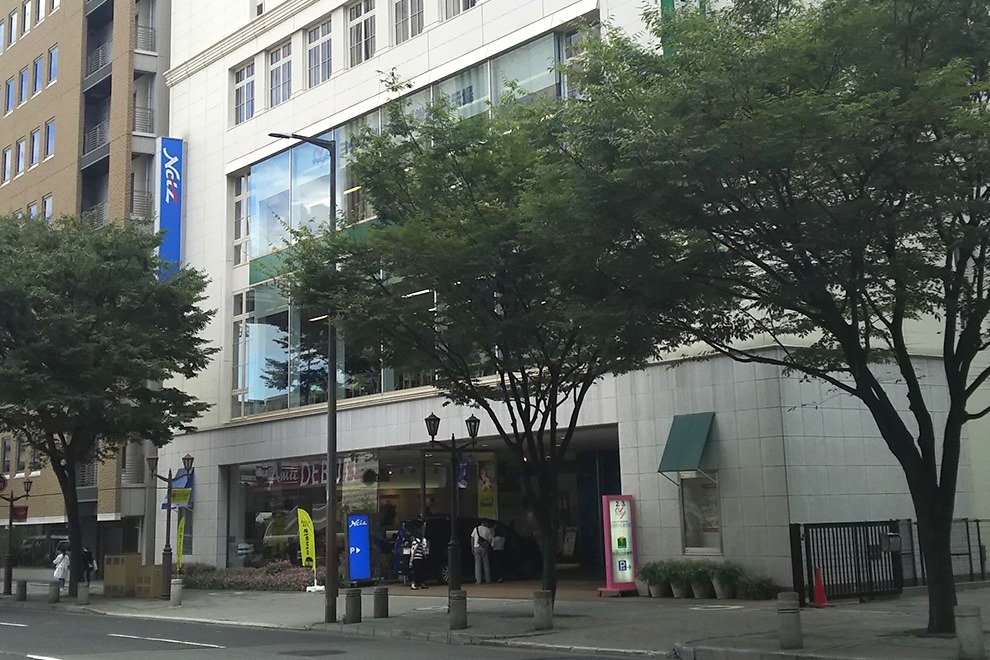 ハーバーランド店外観