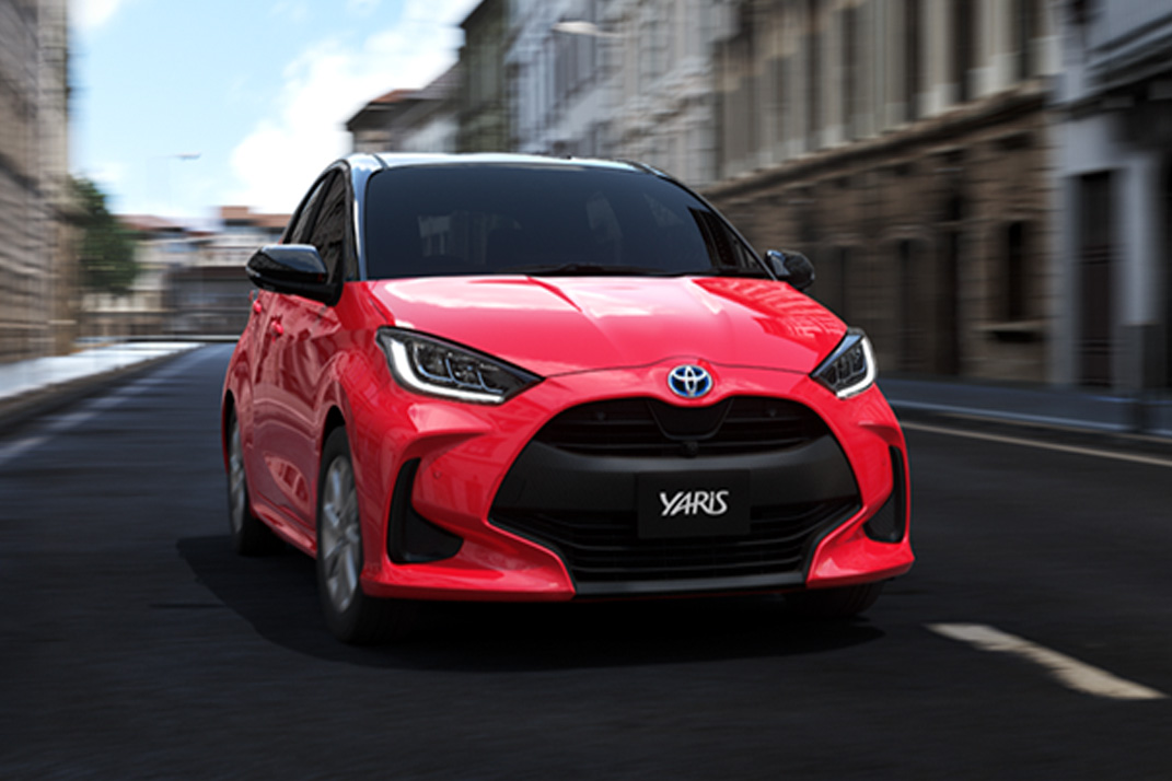 新車情報_yaris