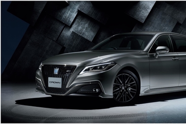 特別仕様車 HYBRID 2.5 RS“Limited Ⅱ”［ベース車両はRS（2.5Lハイブリッド車）］