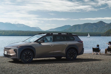 【モデル入り素材】Z（4WD）